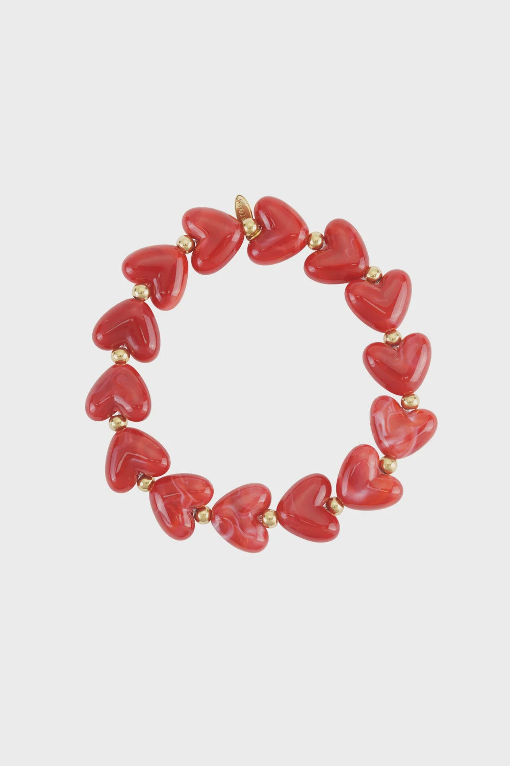 Elastieken hartjes kralenarmband rood