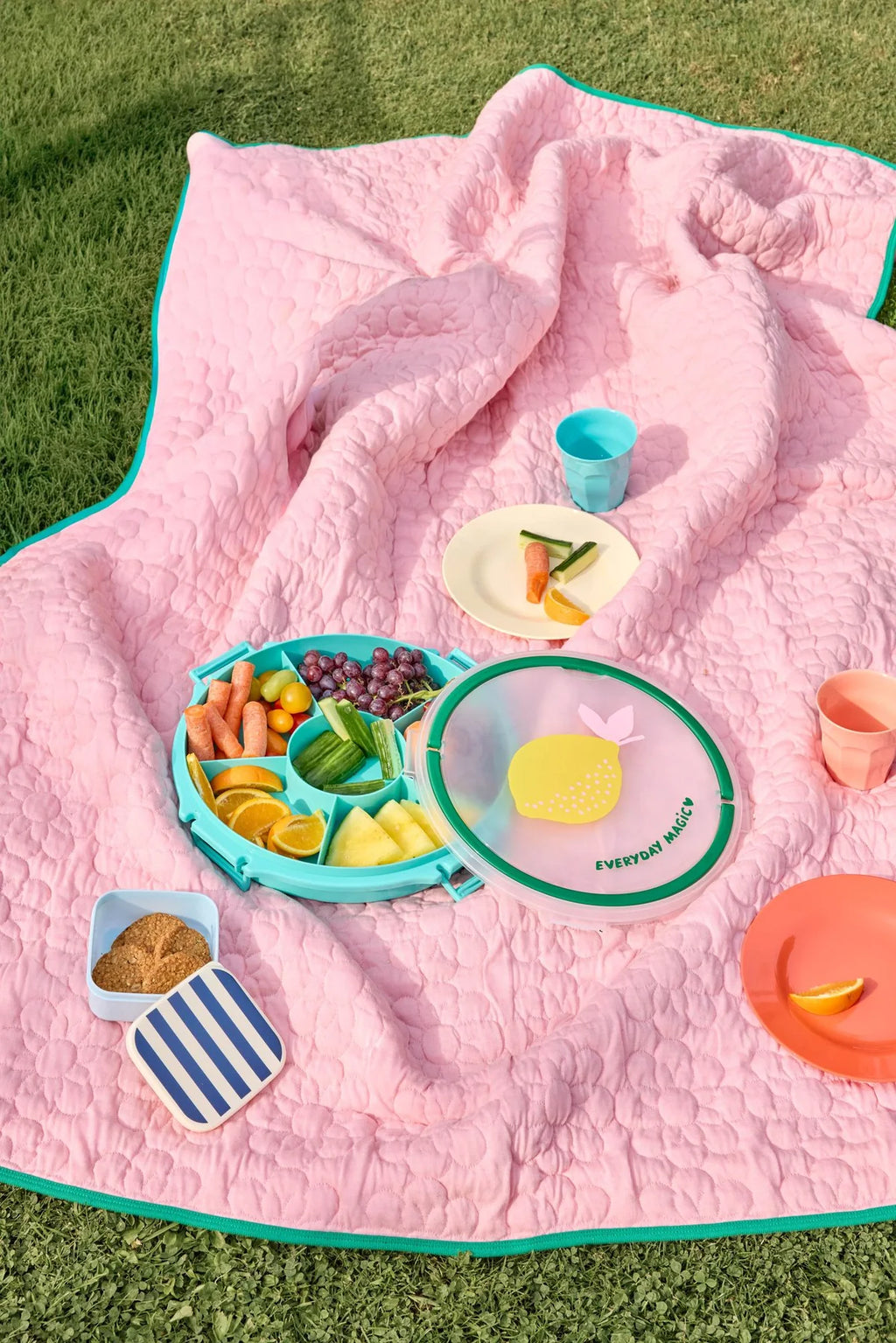 Rice serving tray with handle mint Lemon