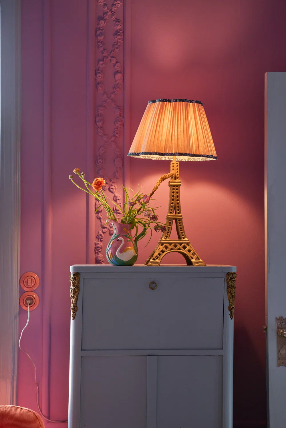 Metal Table Lamp in Eiffel Tower Shape - Gold - Large - E27