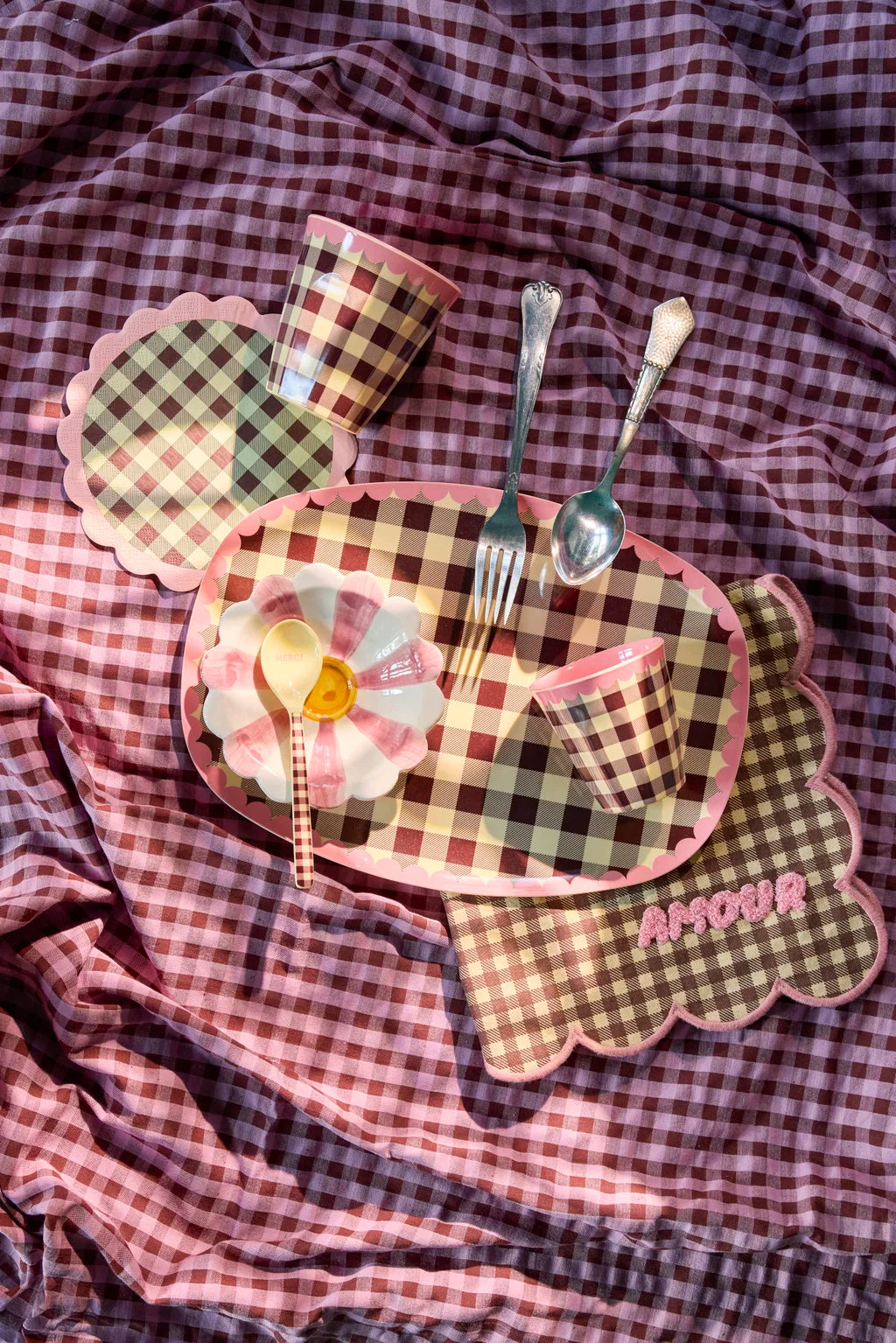 Melamine Rectangular Plate with Check Me Out Print