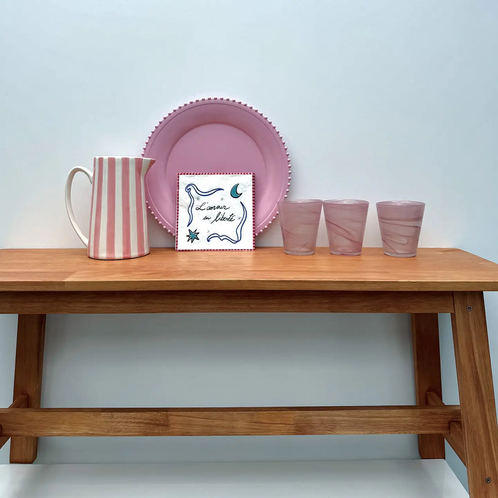 Onderbord met parelrand roze
