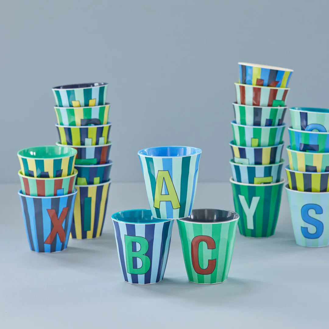 Rice alfabet beker gestreept blauw