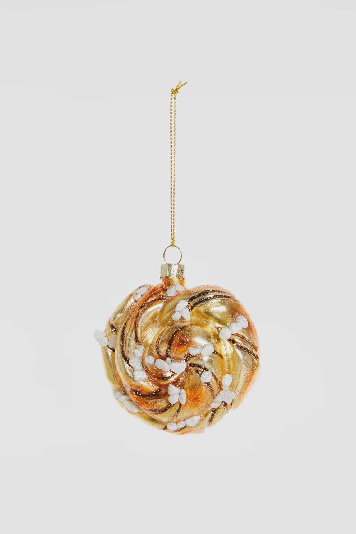 Kaneelbroodje kerstornament Yup in de boom