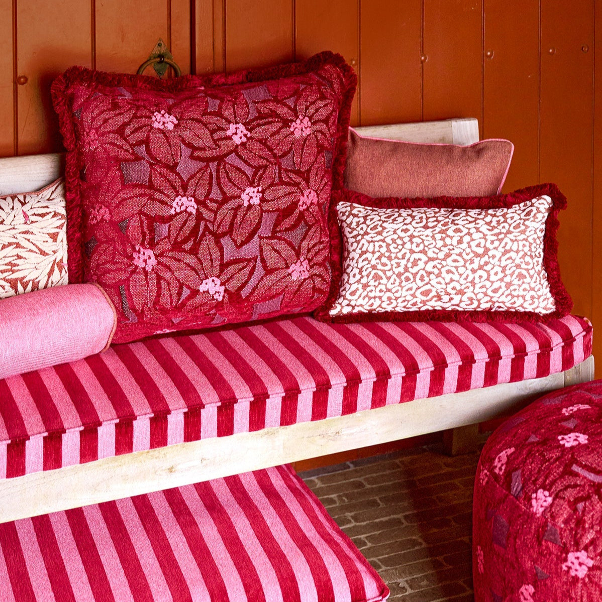 Cushion Michelle pink & bordeaux Palais