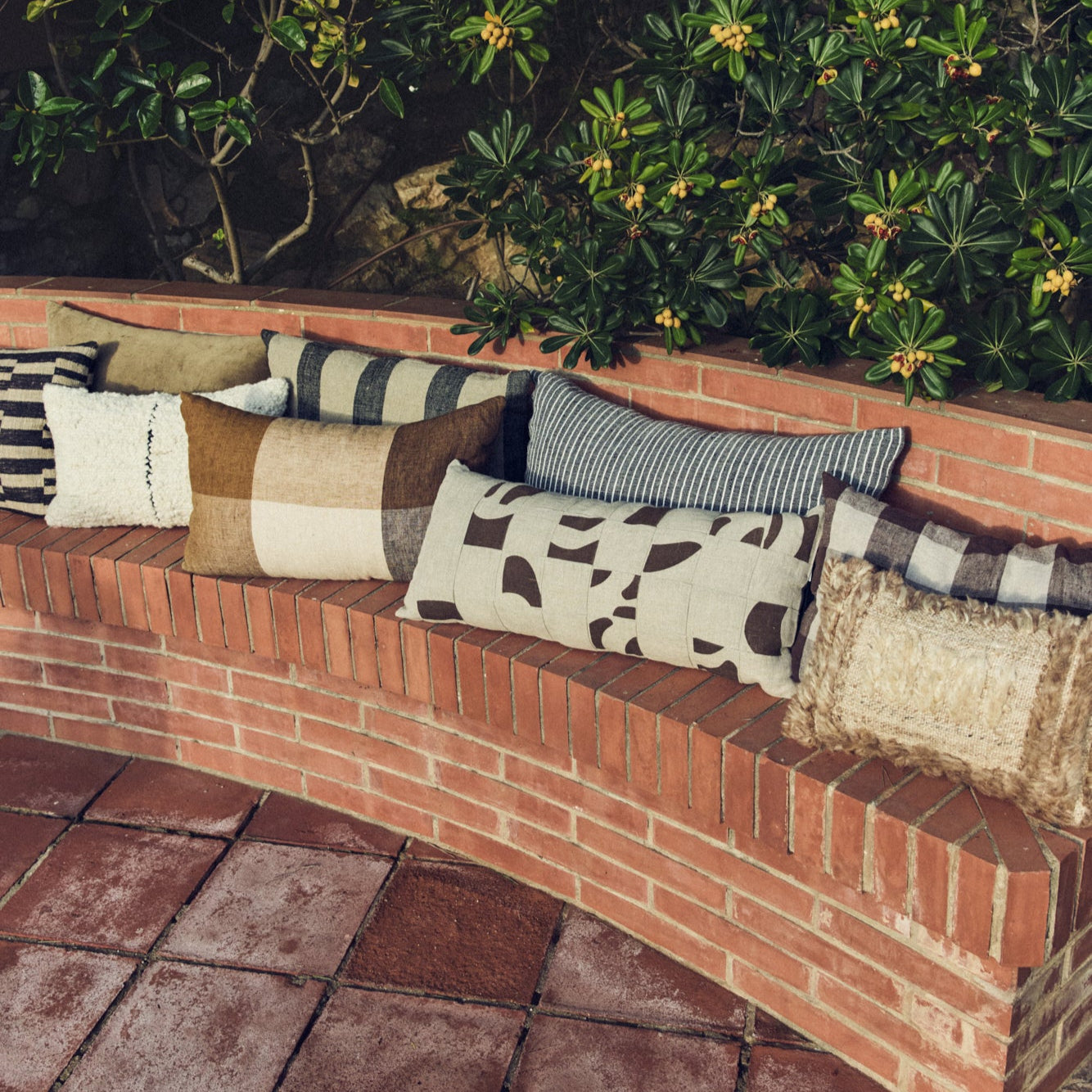 Cushion natural patched HK Living